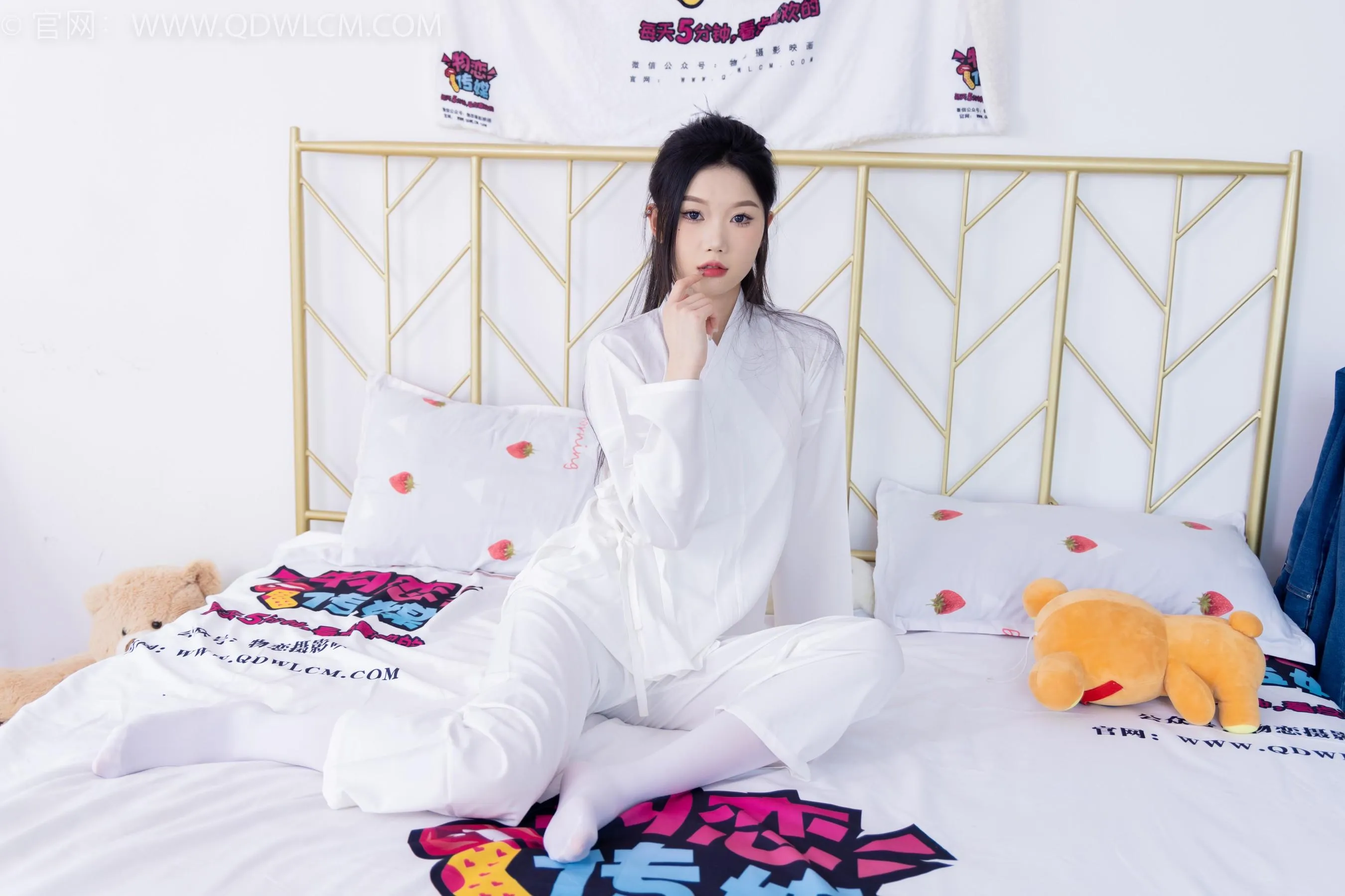 物恋传媒 NO.1586 小竹-纯白小仙女 [187P]插图3
